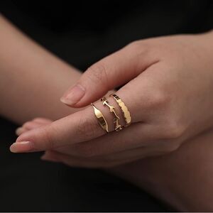 Nordstrom | Gold Plated Set of 3 Rings Size 8.5